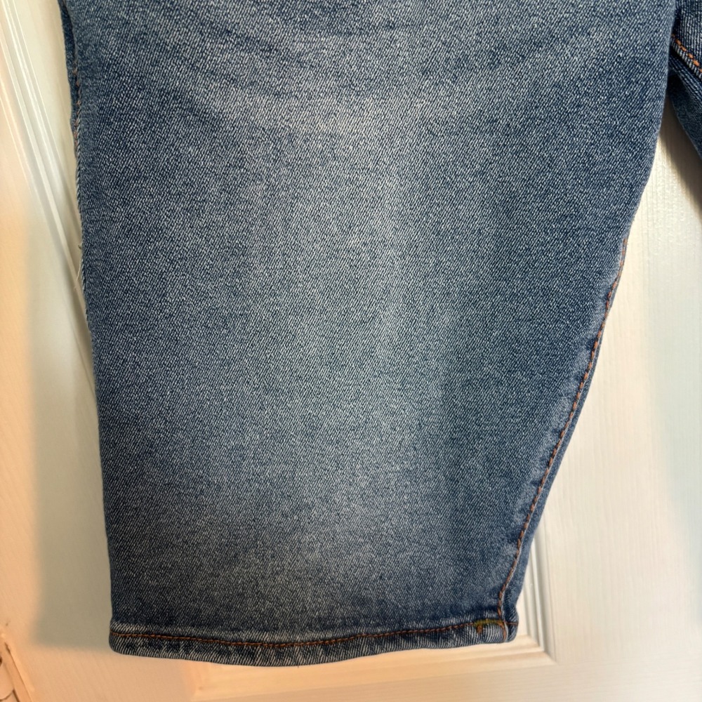 True Religion Men's Rocco Casual Relaxed Skinny Medium Wash Denim Shorts 30 - Picture 8 of 15